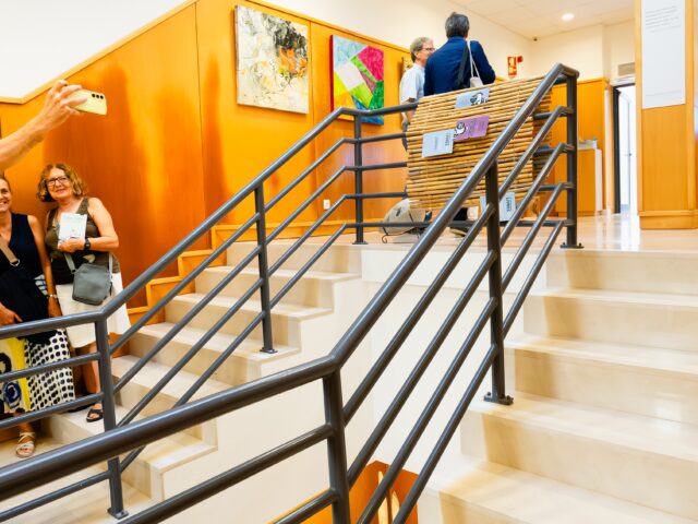 Vista parcial da exposição de pintura Eco(s) de Pintura, do colectivo Women´s Art